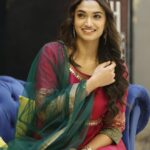 Reeshma Nanaiah Instagram - ನಾಡಿನ ಸಮಸ್ತ ಜನತೆಗೆ ವರಮಹಾಲಕ್ಷ್ಮಿ ಹಬ್ಬದ ಶುಭಾಶಯಗಳು❤️ A very Happy Varamahalakshmi to all ❤️