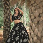Reeshma Nanaiah Instagram - 🍂 @deepak_das_photography @artistryby_priyankaharish @rentyourlook_by_chandangowda