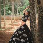 Reeshma Nanaiah Instagram - 🍂 @deepak_das_photography @artistryby_priyankaharish @rentyourlook_by_chandangowda