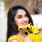 Reeshma Nanaiah Instagram - 💛