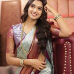 Reeshma Nanaiah Instagram - ನಾಡಿನ ಸಮಸ್ತ ಜನರಿಗೆ ದಸರಾ ಹಬ್ಬದ ಹಾದಿ೯ಕ ಶುಭಾಶಯಗಳು. 🙏🏼✨❤️ @nivas_narayan @arulaa_by_rashmianooprao