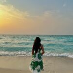 Reeshma Nanaiah Instagram - Golden hour✨🌅🌊 Park Hyatt Saadiyat Island