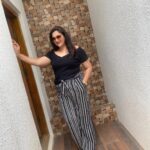 Rekha Krishnappa Instagram - Never dull your shine for somebody else 🤟🏻🤟🏻😊 #confidence #happiness #funlife #loveyourself #actress #actresslife #actressgallery Bangalore, India