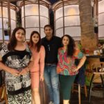 Rekha Krishnappa Instagram - Four of us, creating a scene at @thesceneblr ❤️ cheesseeeeyyyyy rite??? 😜😜😜 #celebration #familydinner #familyfun #familytime #funtimes The Scene Bengaluru