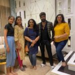 Rekha Krishnappa Instagram - Meeting friends and shopping is always fun... Thanks for the house tour @mohangowda_dk @mohanconcepts Thanks @arunaiyer82 for your hospitality ❤️ With @reenierahul it's always fun to be... @roopabhattacharjee is the organiser , the perfect one... ,🤟🏻 @aaryanaadithya how can I miss my sweetheart.. son 😘😘😘 #friendship #friendahipgoals #friends #friendzone #family #familygoals #familytime #funtrips Valkannadi