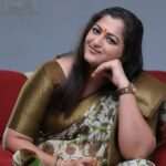 Rekha Krishnappa Instagram - Beginning is promising End is inevitable 😊😊 #indianattire #attire #sareelove #sareecollection #sareefashion #sareeaddict #happiness #shootinglocation #shooting #shootingspot Bangalore, India