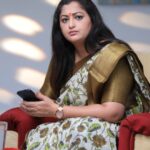 Rekha Krishnappa Instagram - Beginning is promising End is inevitable 😊😊 #indianattire #attire #sareelove #sareecollection #sareefashion #sareeaddict #happiness #shootinglocation #shooting #shootingspot Bangalore, India