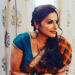 Rethika Srinivas Instagram - Traditional saree is undoubtedly a go to attire and especially a checked cotton saree is always my favourite! ——— #eyes #newphotoshoot #trending #closeup #brown #rethikasrinivas #rethikasjustmyway #instafamily #expression #positivevibes #chennai #moodygrams #justanotherdayinwa #skincare #red #attitude #positivity #rethikasjustmywayfam #exclusive #timeless #instagood #instafamous #lockdown #actress #staysafe #staypositive