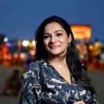 Rethika Srinivas Instagram – How many of you love beach ? I have a lot of nostalgic childhood memories with my parents and sisters in beach . 

#rethika #rethikasjustmyway #beach #beachlife #beauty #candid #photo