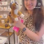 Richa Panai Instagram – Visited this cute little cat cafe called @meowparlour in #newyork It was lot of fun meeting these cute cats while I missed my babies.
P.S.- Professional reels are so much hardwork.. thank you to all the influencers who came to our cafe and shared such beautiful reels for us.. this one is dedicated to you all!😻💕 Meow Parlour