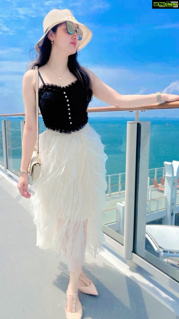 Richa Panai Instagram - Forever Titanic fan!🩶🚢 #titanic #rose #katewinslet