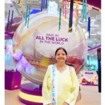Richa Panai Instagram - Who thought airports could be so much fun❣️😍 #familytime #besttime #jewelchangiairport #butterflygarden #changiairportsingapore #singapore 1&2 - Mom took us to almost all the floors to see Jewel from different angles🤪 3&4 - Killing spare time with random poses 5&6 - Loved this flower pineapple and butterflies enjoying pineapple at butterfly garden 7 - Jewel at its full glory and mom dad video bombing 8 - Mom using chopsticks for the first time like a pro!😍 Changi Airport Singapore