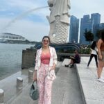 Richa Panai Instagram – Trip begins💕🫶🏻 #merlion #marinabaysands #gardensbythebay #singapore Singapore