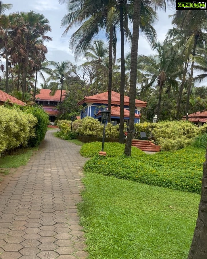 Richa Panai Instagram - Modern village!💕#day1 #sofar Goa, India