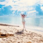 Richa Panai Instagram - Missing the Miami sun!☀️🏖️👒 Miami Beach, Florida