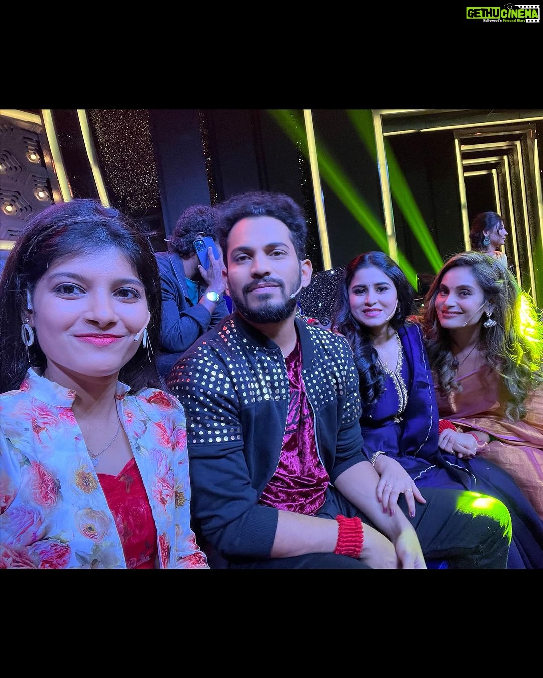 Rithika Tamil Selvi Instagram - CWC KUDUMBA THIRUVIZHA today at 2pm ☺️✌️ PC @dhanush__photography #rithika #tamil_rithika #rithikavijaytv #rithikatamilselvi #vijaystars #vijaytelevision #cwc #cwcfamily #cwcshow #cwcspecial #vijayadasamispecial