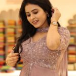 Rithika Tamil Selvi Instagram - A beautiful smile without any reason is the smile of existence., keep smiling ☺️ Have a great day !! 🌸 #tamil_rithika #rithikatamilselvi #vijaystars #vijaytelevision #tamilactress #rithika #trendingoninstagram #modeling #modelphotography #adshoot #modelshoot