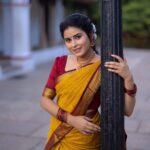 Rithika Tamil Selvi Instagram - Smiles are free but they are worth a lot 😊keep ur smile on ✌️ Hairdo & saree styling : @__beauty__squad__ Jewellery: @made_for_hers Photography : @ashokarsh . . . . . . #rithika #tamil_rithika #rithikatamilselvi #sareelove #traditionaljewellery #traditionalsaree #photography #tamilnadutourism #tamilnadutradition #navaratri #navaratrifest #southindianbride #trending
