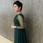 Rithika Tamil Selvi Instagram - In today’s kathanayagi show 💚 Outfit from @vkfashion2018 . . . . #rithika #tamil_rithika #vijaystars #vijaytelevision #vijaytvshow #kathanayagishow #rithikatamilselvi