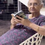 Ritika Singh Instagram - Literally my favourite person in the whole universe!! Dadi Singh is the besttt 🥹🤍 #wordsofwisdom #dadiknowsbest