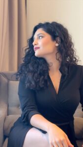Ritika Singh Instagram - The part where he says - you don’t know what you did, did to me 😮‍💨🫠 💄- @makeupwithshruthi