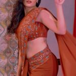 Ritika Singh Instagram - Saree spam 🙈