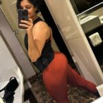 Ritika Singh Instagram - Saying goodbye to the thicc phase or as you guys like to call me “Rithicca” 😂 and getting back to being lean again 💪🏼 #solongrithicca #iwillmissyou #bootycheckin