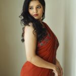 Ritika Singh Instagram - Late post coz I forgot :p Outfit @archana.karthick Styling @prya_ravii Makeup @makeupwithshruthi Hair @hair_by_aiswaryaraj Shot by @dxgphotographer