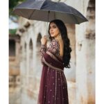 Ritu Varma Instagram - बारिश 🩶 Photography @the_pixel_farmer Styling @ravali_chinthapatla Outfit @geethikakanumilli Jewelry @lbajrangpershadjewellers MUA @makeupartist_arti Hair @durgarao_kvv