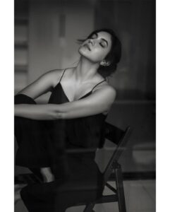 Ritu Varma Instagram - Captivated by the symphony of my thoughts..

📷 @pranav.foto