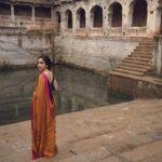 Ritu Varma Instagram - Lost in you.. @the_pixel_farmer @ravali_chinthapatla @gowrisjewellery @makeupartist_arti