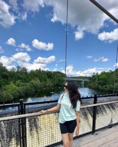 Ritu Varma Instagram - Best summer trip ever!! Beautiful places, incredible food and even better company 💕

📍Québec city 
📍Montréal