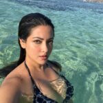 Riya Sen Instagram – I’m blue 
Da ba dee da ba di
Da ba dee da ba di 
🩴

 #baligasm #beach #indonesia #islandlife Kanawa Island