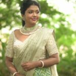 Riythvika Instagram – Makeup & styling : @sandy_de_stylist_

Photography: @sathyaphotography3

Hairstylist @team_sandydestylist_ @sanvy_makeoverartistry

Outfit : @ishithaa_design_house

Jewellery : @fineshinejewels