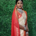 Riythvika Instagram - Makeup: @maha_s_makeover Hairstylist :@ranjitha_artistry Costume:@sirpiga_fashions Photography:@thinkmad_mano Jewellery:@jewelhub_chennai Flowers: @parvathisri1