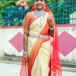 Riythvika Instagram - #telugubridallook Makeup: @maha_s_makeover Hairstylist:@ranjitha_artistry Costume:@sirpiga_fashions Photography:@thinkmad_mano Jewellery:@jewelhub_chennai Flowers:@parvathisri1