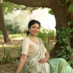 Riythvika Instagram – Makeup & styling : @sandy_de_stylist_
Photography: @sathyaphotography3
Hairstylist: @sanvy_makeoverartistry
Outfit : @ishithaa_design_house
Jewellery : @fineshinejewels