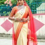 Riythvika Instagram - #telugubridallook Makeup: @maha_s_makeover Hairstylist:@ranjitha_artistry Costume:@sirpiga_fashions Photography:@thinkmad_mano Jewellery:@jewelhub_chennai Flowers:@parvathisri1