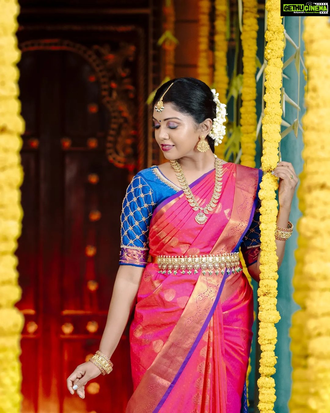 Riythvika Instagram - Makeup @manjus_elegance_makeover Photography @tk_clicks_photography jewellery @diya_bridal_groomers #festivalvibes❤️