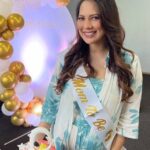 Rochelle Rao Instagram - I have been soo blessed and pampered by all my friends during this time.. Here’s a sneak peak at another mini baby shower that was held for me by my girl gang! We took time to pray to God for a smooth journey & thanked him for all his blessings over us. They surprised me with a beautiful cake made by my friend @oshebakes (by the way she makes some of the yummiest prettiest cakes in town) Lovely decor thanks to @phoebedamiasolo who went out of her way to make it soo beautiful! Yummy spread of food cooked by @lisabocarro @bini_zachariah @sharon_gladvin_dsouza And the funnest games organised by @deepachakola I can’t tell you how blessed and pampered I feel at the moment, I think pregnancy has really showed me who “my tribe” is, and they are fierce! Thanks to everyone who went out of their way for this, you really made it special for me🥰