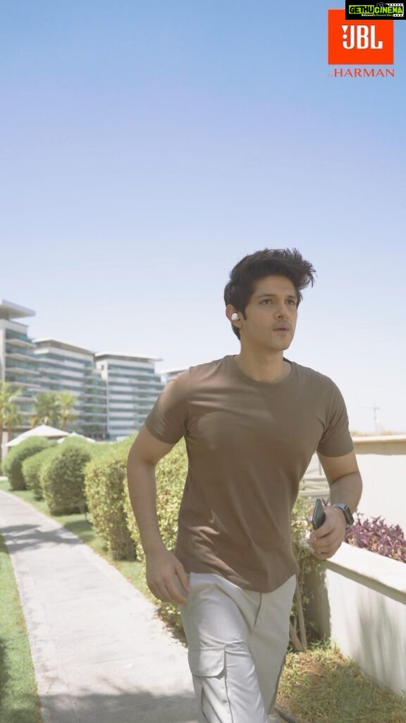 Rohan Mehra Instagram - Working out in 🇦🇪ABU DHABI🇦🇪 with #PerfectSound as my gym bro💪 With my new JBL Tune Buds and the ability to customize my sound using the JBL Headphones App, achieving my fitness goals becomes so much easier🎵✨ So if you want to take your workouts to the next level, grab your JBL Tune earbuds TODAY!