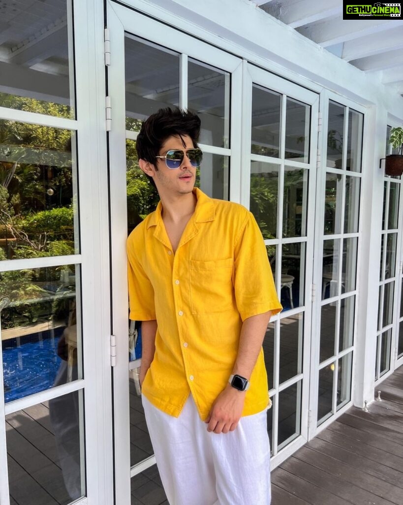 Rohan Mehra Instagram - Don’t let the colors fade ✨
