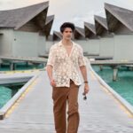 Rohan Mehra Instagram - If you need me call me on my Shell phone 😉 . . . @movenpickkuredhivarumaldives #MovenpickKuredhivaruMaldives #movenpickmaldives #MovenpickHotels @visitmaldives #visitmaldives #maldives @thinkstrawberries #thinkstrawberries