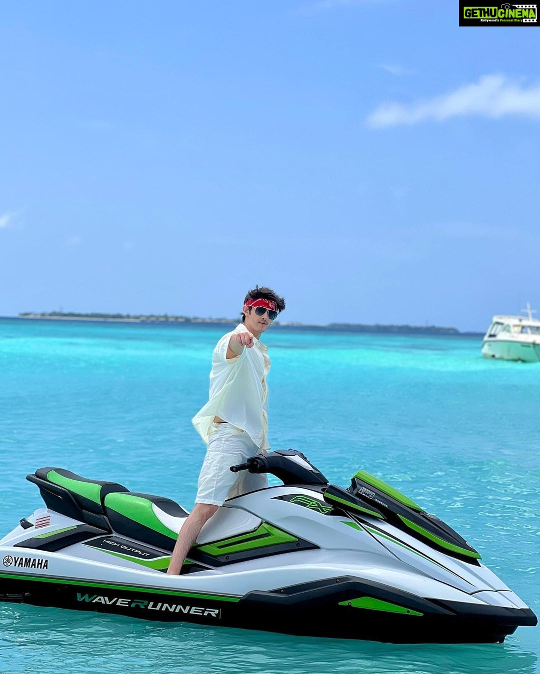 Rohan Mehra Instagram - Sea you on the water π . . . @movenpickkuredhivarumaldives #MovenpickKuredhivaruMaldives #movenpickmaldives #MovenpickHotels @visitmaldives #visitmaldives #maldives @thinkstrawberries #thinkstrawberries
