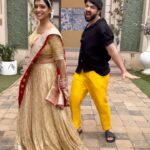 Rohit Suchanti Instagram – Sorry yaar mein toh apna step kar raha tha 🤣🤣🤣🤣

#reels #dancereels #rishmi