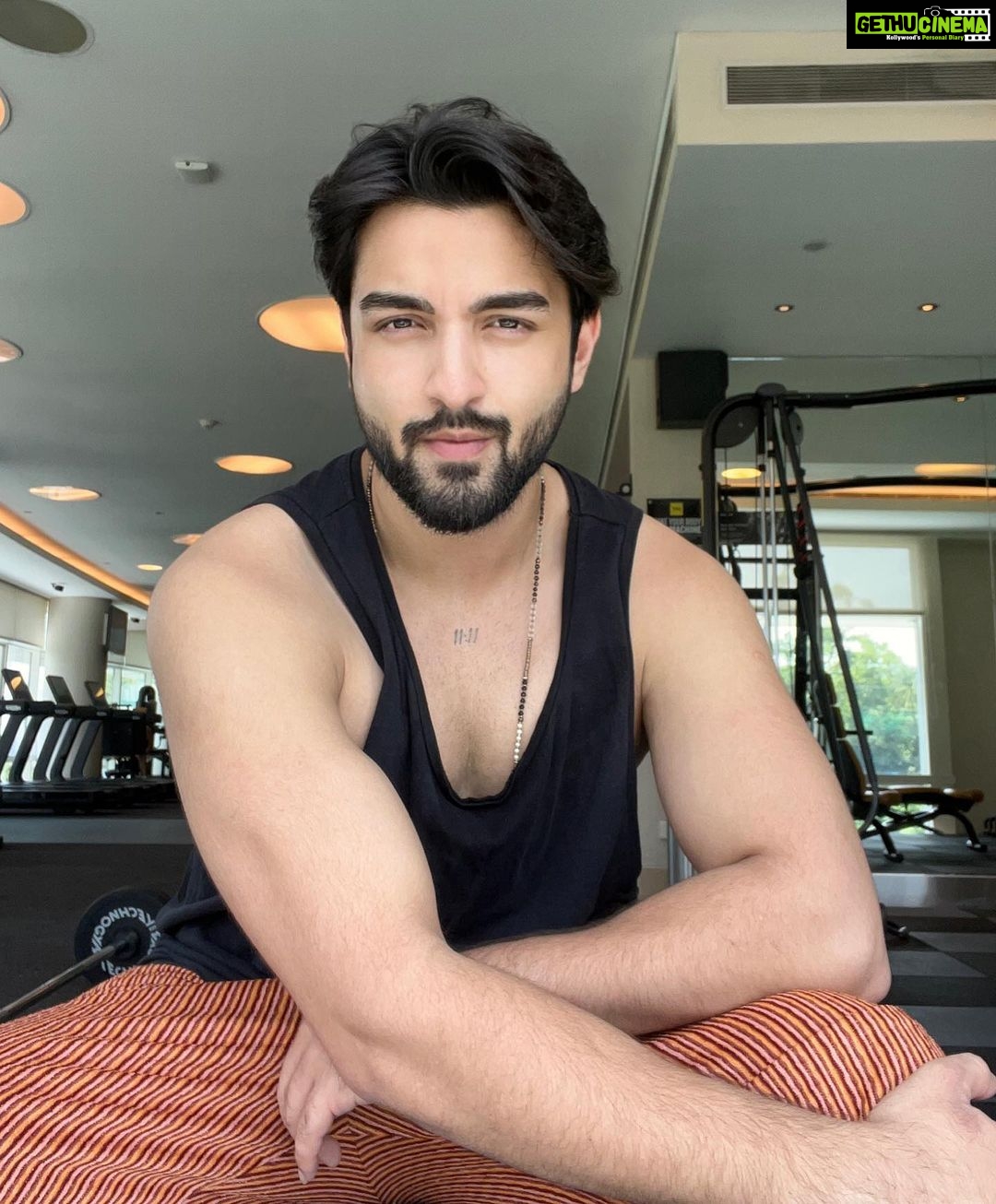 Rohit Suchanti Instagram - Don’t stop this game … Keep looking at me 😋❤️