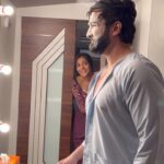 Rohit Suchanti Instagram - Yeh Nahi Sudhregi 😂❤️🤣 #reels #rishmi #funnyreels (Also we used chalk powder & not flour ) ☺️