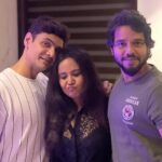 Roopal Tyagi Instagram - Viejo amigos -P2 & 3G🕺💃🕺 Since the sizzle from Spain made a comeback last night 😂 #iykyk