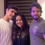 Roopal Tyagi Instagram - Viejo amigos -P2 & 3G🕺💃🕺 Since the sizzle from Spain made a comeback last night 😂 #iykyk