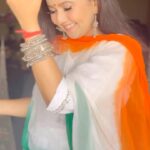 Roopal Tyagi Instagram - सभी देशवासियों को स्वतंत्रता दिवस की हार्दिक शुभकामनाएं 🇮🇳 #happyindependenceday #jaihind